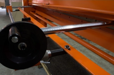 Гильотина ручная механическая Stalex Q01-1.5х1500