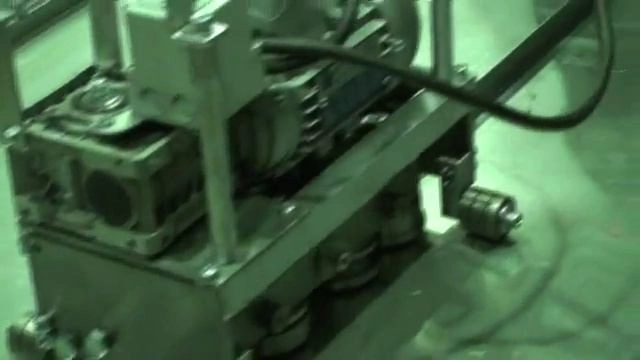 Электрическая фальцезакаточная машинка - изображение