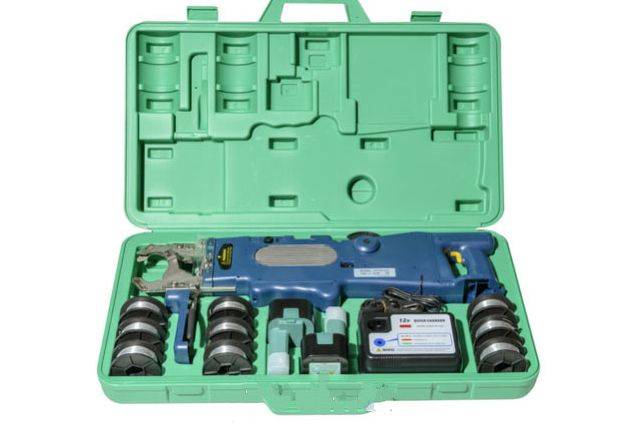 Нож к пистолету DZ-04-A01