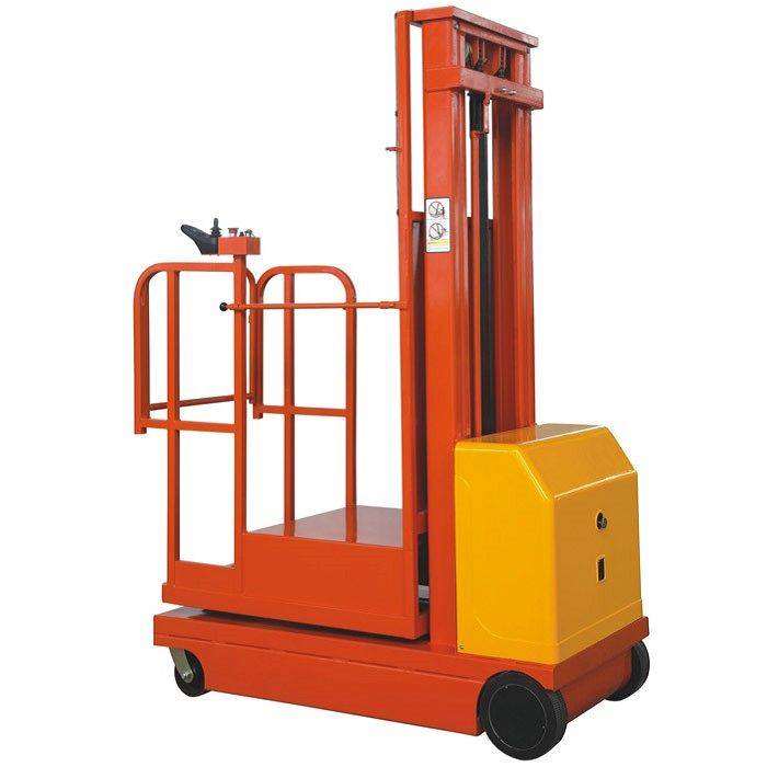 Комплектовщик самоходный GROST SKDR 3-4.0