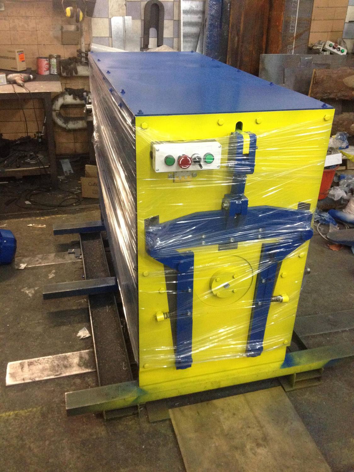 Автоматический станок для изготовления гофроколена АСГ - 600