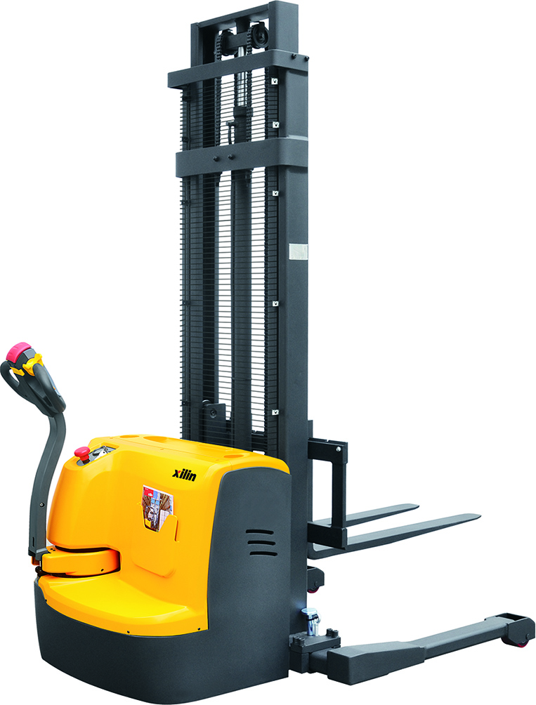 Штабелер самоходный 1,5 т 4,5 м XILIN CTDR15-III Li-ion  24/230 В/Ач раздвижные вилы и опоры