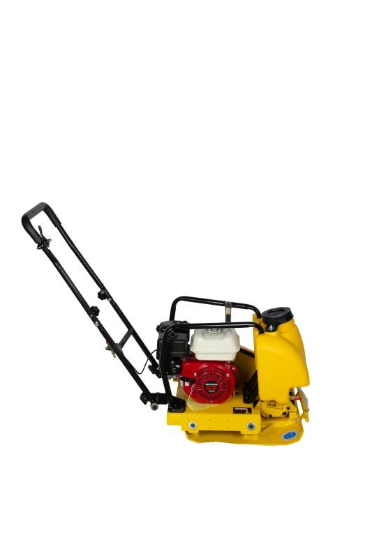 Виброплита TOR C-80T(R) 77 кг, 13,5кН (Honda) бак, коврик, колесный комплект