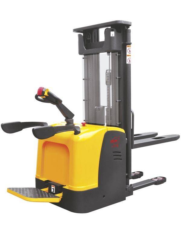 Штабелер самоходный 1,5 т 4,5 м XILIN CDDK15-II 24/240 В/Ач (с платформой) - изображение