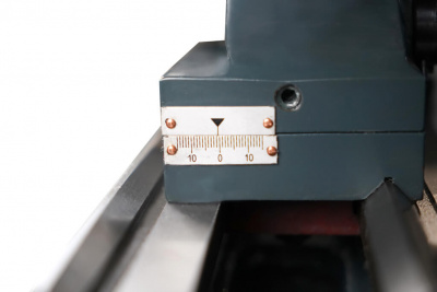 Настольный токарно-винторезный станок Metal Master MasterTurn 2550GV