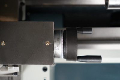 Настольный токарно-винторезный станок Metal Master MasterTurn 2550GV