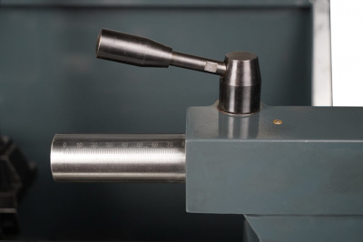 Настольный токарно-винторезный станок Metal Master MasterTurn 2550GV