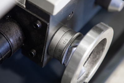 Токарный настольный станок Metalmaster MML 2140V С ПРОХОДНЫМ ОТВЕРСТИЕМ ШПИНДЕЛЯ 38ММ