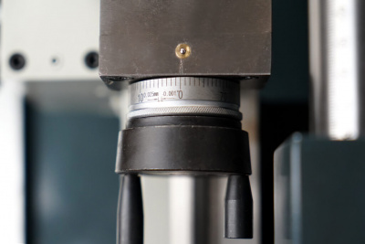 Настольный токарно-винторезный станок Metal Master MasterTurn 2550GV