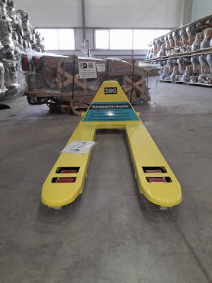 Тележка гидравлическая 2500 кг 1150 мм полиуретановые колеса TOR AC (серия J)